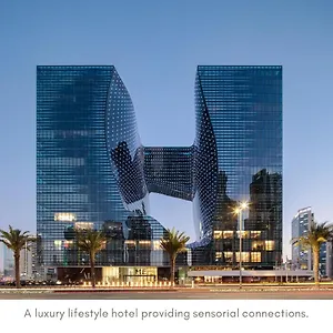 5* Hotel Me By Melia