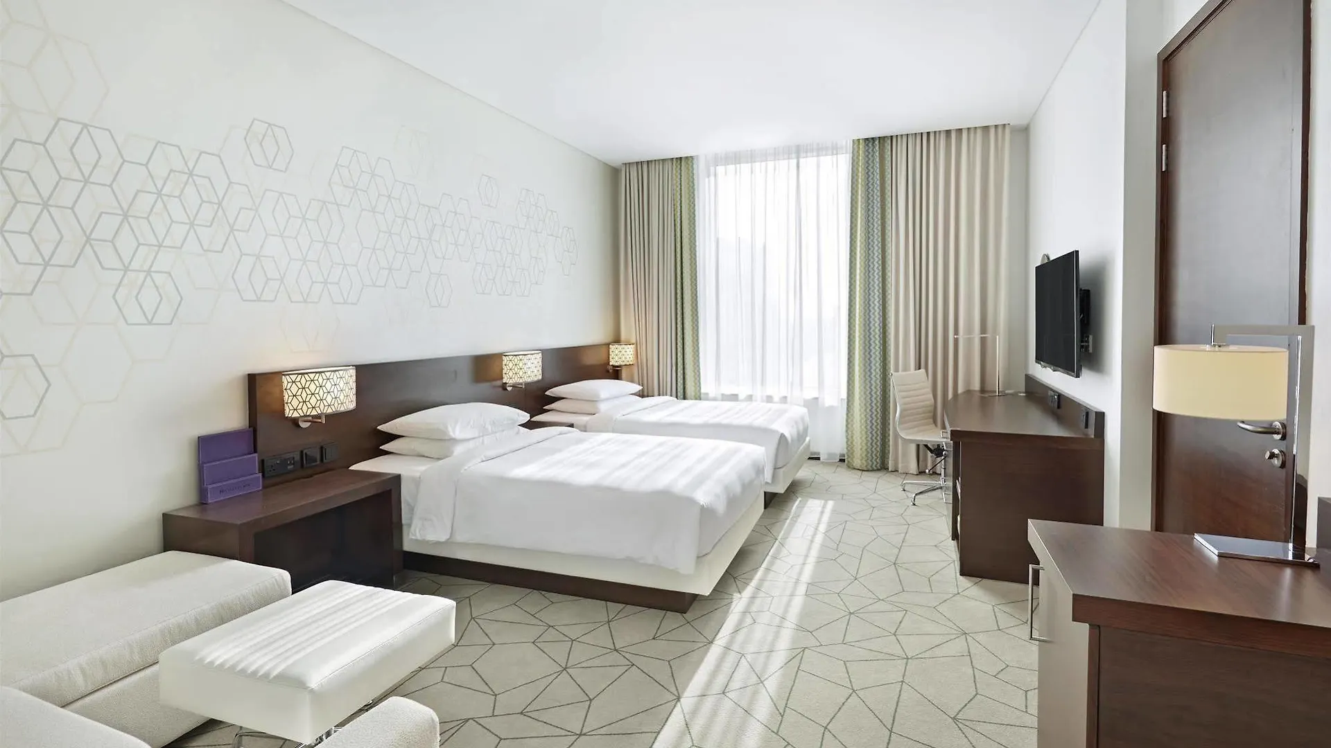Hyatt Place Dubai Baniyas Square Hotel